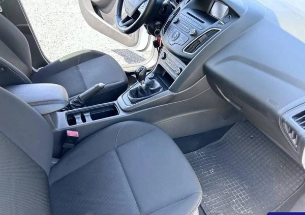 Ford Focus cena 25300 przebieg: 209133, rok produkcji 2015 z Chocianów małe 742